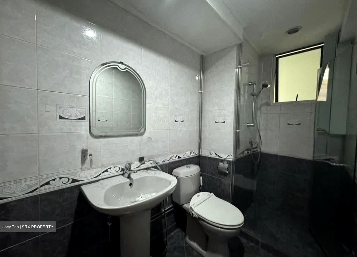 Highland Road (D19), Terrace #544450991